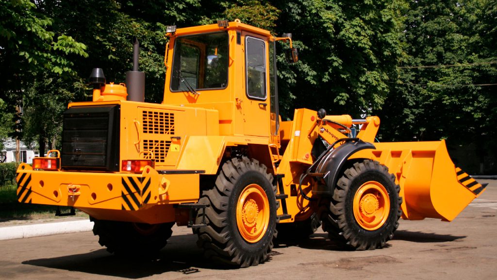 Фронтальный погрузчик Амкодор 352